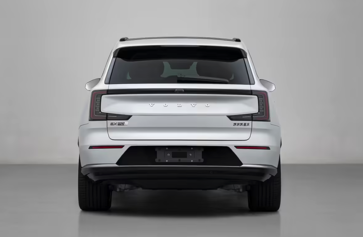 沃尔沃EX90纯电SUV现身工信部申报 800V平台加持 快充性能升级